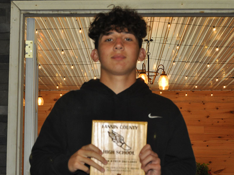 Zechariah Prater won the Most Valuable Male Athlete award as a sophomore.