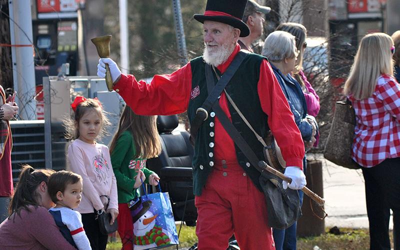 Town Crier Jere McConnell greeted and welcomed the hundreds of people who lined the streets of McCaysville and Copperhill to enjoy the recent Copperhill Kiwanis Christmas Parade.