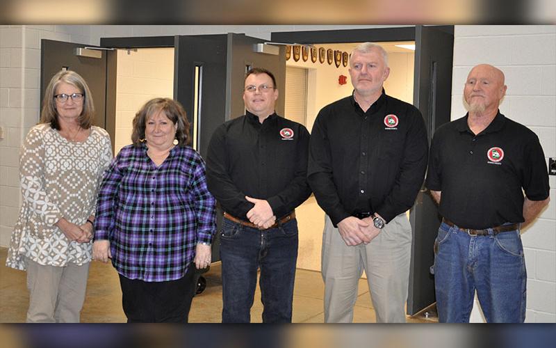 Fannin County Young Farmer’s Association officers for 2020 were recognized. Shown are, from left Secretary Terri Long, Director of Public Relations and 2019 Outstanding Member Applicant Margery Dallas, Treasurer Kenny Holland, Vice President Darrel Davis and President and 2019 Farm Family Kenny Queen.