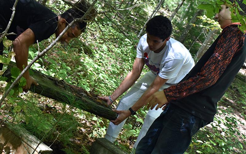 Hiwassee Dam students restores the school’s outdoor classroom thanks to funds from TVA.
