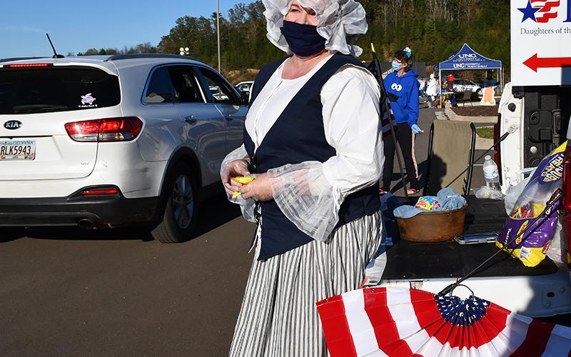 Kathryn Elkins represented the Old Unicoi Trail Chapter of the Daughters of the American Revolution during the Blue Ridge Community drive-thru Halloween safe zone event Saturday, October 31.