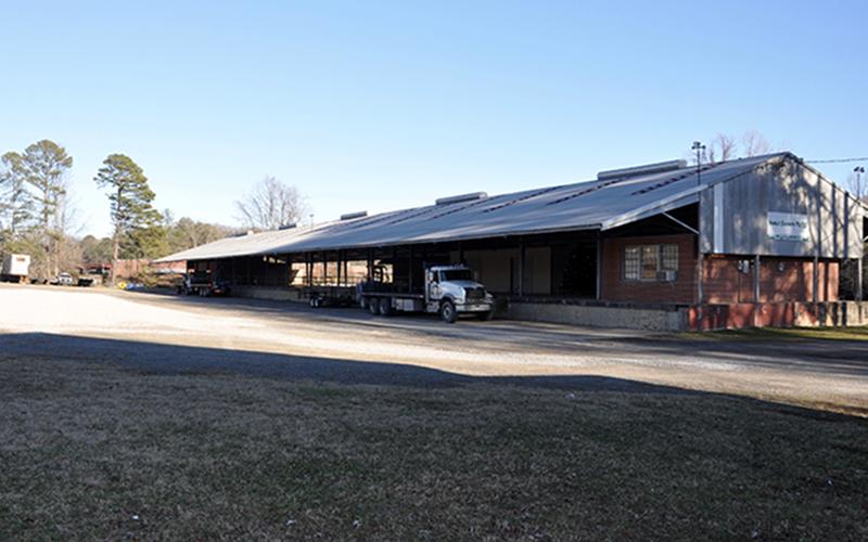 The Farmer’s Market is located on the 3.31-acre property at 787 Summit Street, which is to be placed for lease by the City of Blue Ridge.