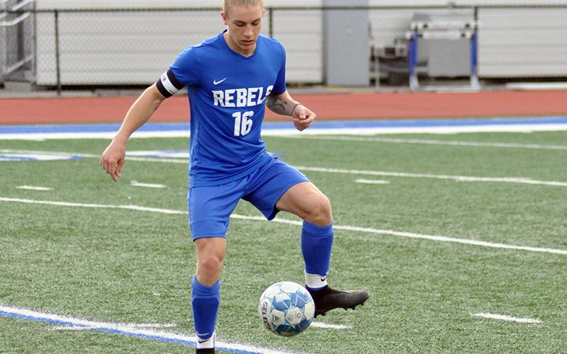 Andrew Jones controls the ball against Dade County Monday, March 22. Jones had three goals in the contest and helped lead Fannin to a 7-1 victory.