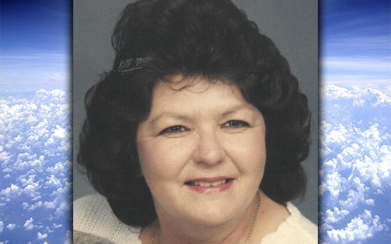 Elaine Holloway (1941 - 2021)