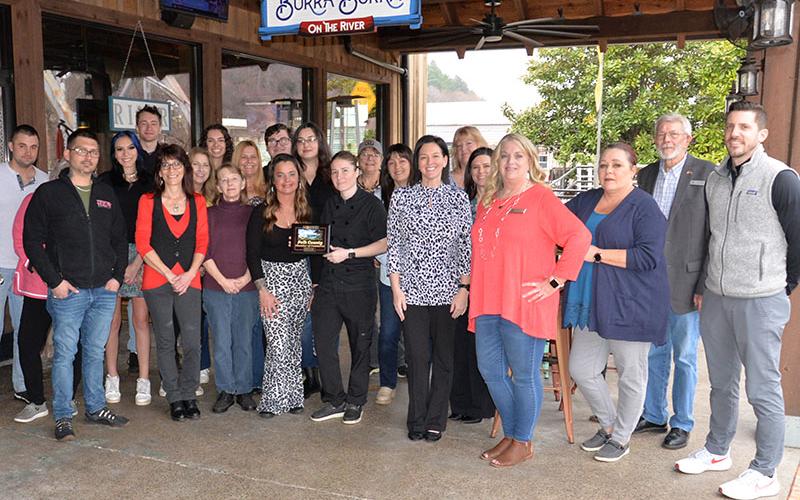 The Polk County Chamber of Commerce hosted a multi-plaque presentation welcoming four Copper Basin area businesses to the organization Thursday, February 16. Here, Burra Burra on the River representatives Katie Hawkins and Brittany Beavers show off the plaque presented by the Chamber. Also representing the restaurant are Annie Robinson, Connie Fussel, Jesse Hawkins, Kevin woodby, Taylor Medeiros, Carolyn Spivey, Penny George, Ashley Ward, Josh Green, Emily Schulze, and Hunter Reed. Representing the Chamber