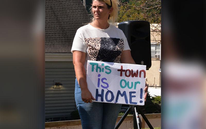 Crystal Taylor told how her son’s Copper Basin school class was forced inside by the “stinky” smell from biosolids.