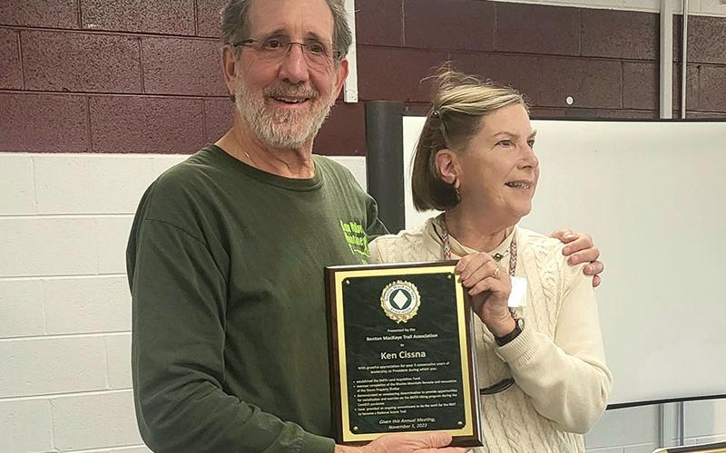 Clare Sullivan presented out-going Benton MacKaye Trail Association President Ken Cissna with a plaque thanking him for his service. The award was presented at the annual BMTA meeting.