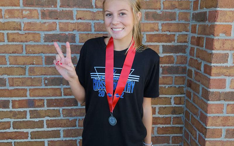 Lindsey Holloway finished second in the state cross country meet Saturday.