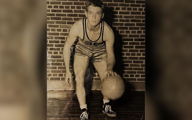 Blue Ridge High School senior Oliver LeMaster moved to Fannin County and joined the boys basketball team. He played 1942-43 season.