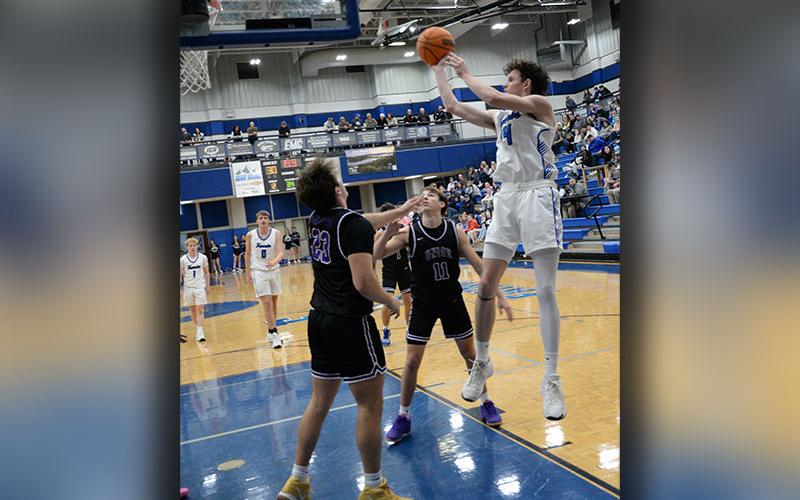 Brody Henson (14) recorded a double-double in Fannin County’s battle against Union County Saturday.
