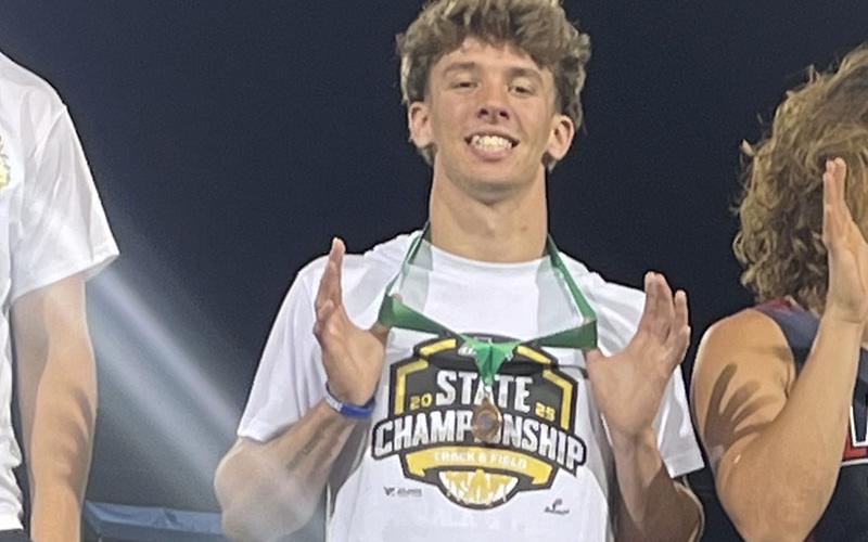 Braden Taylor turned in a seventh place finish in Pole Value competition at the State Championships.