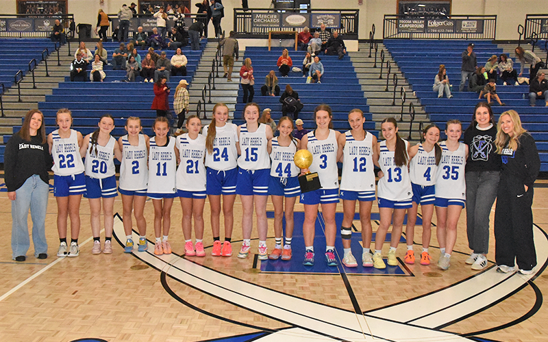 The Fannin County Middle School eighth grade girls basketball team won the Mountain League Championship December 17 by defeating Lumpkin County. Pictured are team members, from left, Coach Natasha Anderson, Alex Evans, Emilie Hamilton, Emma Kay, Annie Dockery, Khloe Kay, Hadlee Patterson, Bristol Hawkins, Oakley Baker, Gracie Gray, Elizabeth Evans, Bailee Rhodes, Ryann King, Sophie Price, Coach Emily Stone, and Coach Kristin Kay.