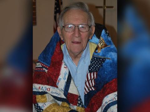 Kenneth Baar, from Morganton, Georgia, and Bradenton, Florida, was presented a Quilt of Valor by members of the Misty Mountain Quilter’s Guild October 13. Baar served in the U.S. Army during World War II in the Philippines and remained on active duty until 1946.   