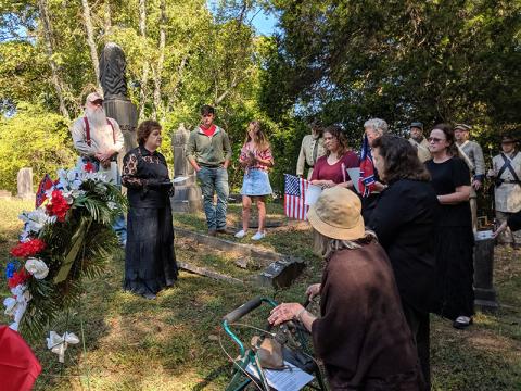 Fannin County Heritage Foundation President Janie Turner addresses the small crowd gathered to honor Confederate Private Joel Y. Allen during a grave marker dedication ceremony, September 21. Among those in support were Mike Pettus, Logan Allen, Hailee Jo Turner, Kelli Bonine, Glenda Wattenbarger, Jane Richards, Dana Richards, Libby Learmont, Beulah Williams, Renee Rimmer, Leo Baker, Mike Davis, Jonathan Davis, and Jere McConnell.