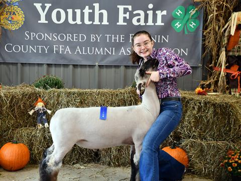 Madison McDermott won first prize with her sheep at the Fannin County Youth Fair  sponsored by the Fannin County FFA Alumni Association Saturday, September 28.