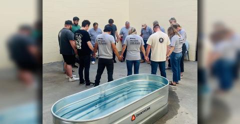Breaking Chains was able to bring a large tub into the Fannin County Detention Center to baptize those who had given their life to Jesus. Members of Breaking Chains prayed for each individual prior to the service.