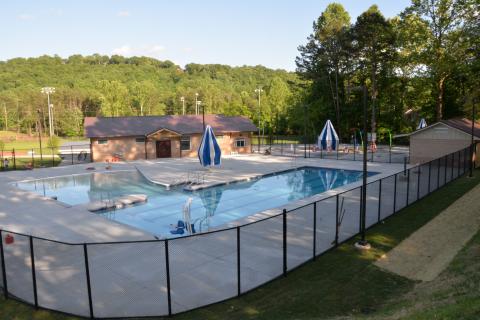 Fannin County’s new swimming pool and splash pad are scheduled to open Monday, May 27.