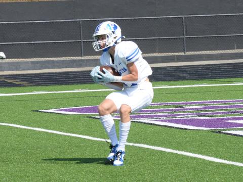 Fannin County’s Ellijah Weaver caught this touchdown pass against Gilmer County.
