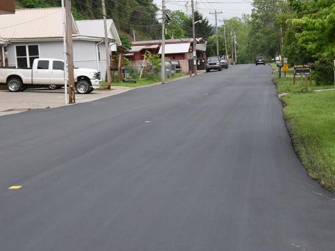 West Tennessee Avenue in Copperhill, long nothing more than a large pothole, is now paved thanks to Fannin County. Commission Chairman Jamie Hensley said, “This will make a huge difference for the many Fannin residents who use the road every day.”