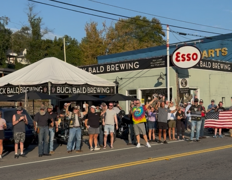 Submitted photo The motorcade escorting McCaysville Police Captain Brantley was welcomed by crowds lining the streets as soon as it entered the Twin Cities of McCaysville and Copperhill last week. 