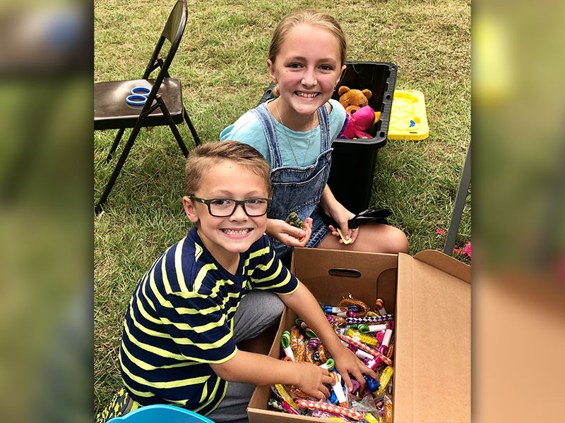 Braiden and Avery Collis picked out their candy prizes at Fannin County elementary schools’ Fall Festival Friday, September 27.