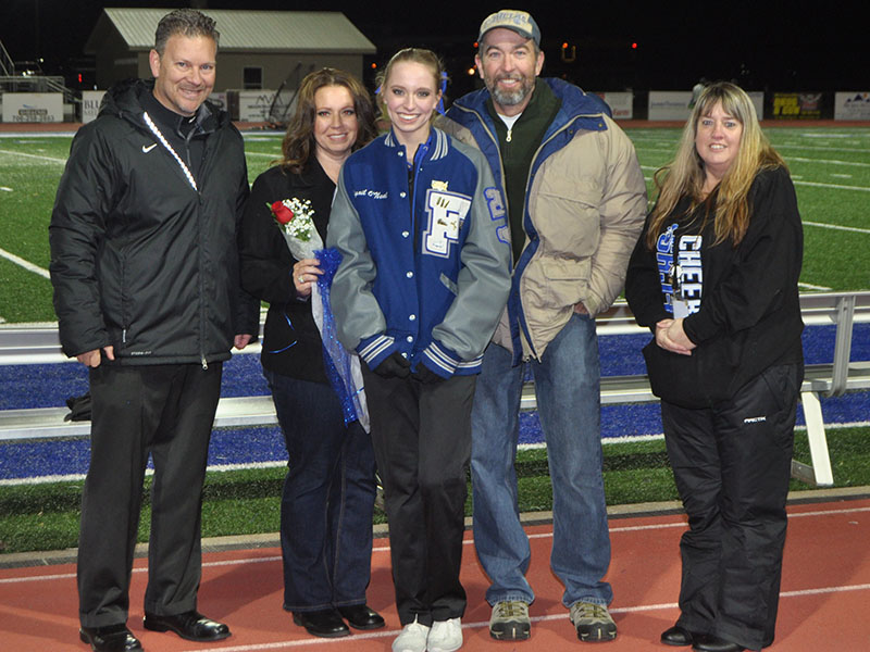 Abigail O’Neal was honored at Fannin’s senior night ceremony Friday, November 8. O’Neal is shown with her parents Dewayne and Tiffany O’Neal.