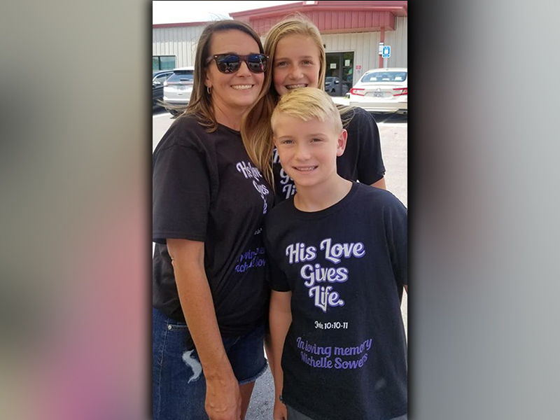 Friends and family of Michelle Sowers traveled to Fannin County’s Fire Station #1 to honor her memory through a blood drive Sunday, August 16. Pugh family members Samantha, Shayla and Toccoa are shown.