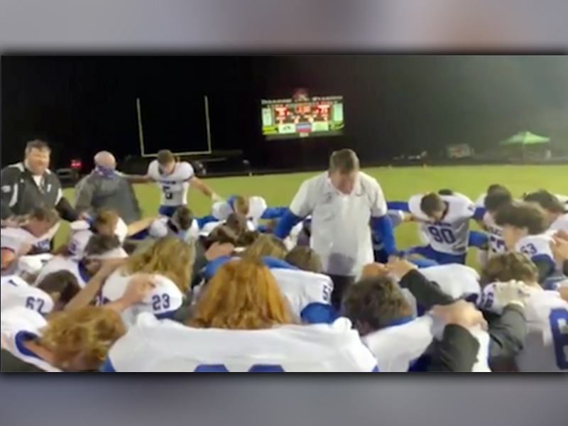 The Freedom From Religion Foundation asked the Fannin County School System to conduct an investigation into Head Football Coach Chad Cheatham’s leading the team in prayer after seeing a Twitter post from the Fannin County football team with a video of the “Postgame victory and prayer.”