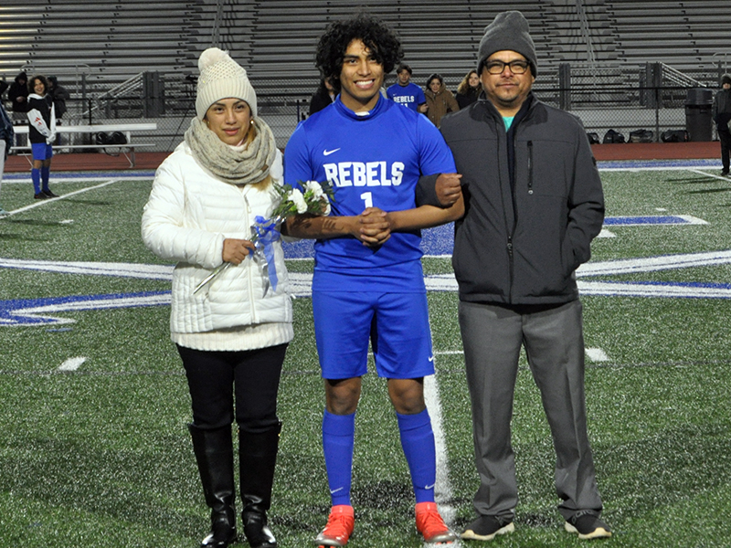Hernan Mares was one of 14 seniors honored during Fannin’s home soccer game against Gordon Central Friday, February 19. Shown during the ceremony are, from left, Gabriela Mares, sister; Hernan Mares, father; Mares, senior; Laura Mares, mother; and Edith Mares, sister.