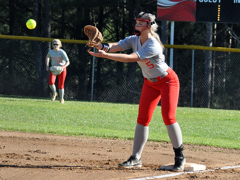 First baseman Sapporiah Ross gets an out in recent action for the Copper Basin Lady Cougars softball team.