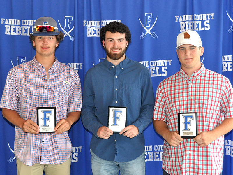 The Fannin Rebels baseball Head Coach Travis Stone introduced the three “Boat Crew Leader” Awards during the Rebels’ end-of-season banquet Monday, May 17. The Boat Crew Leader Award goes to three Rebels that will take on leadership roles in the up-and-coming season. This years Boat Crew Leader recipients were, from left, Jason Pearson, Sawyer Moreland and Chance Stacy.
