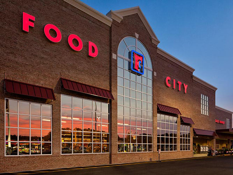 Food City anticipates 162 jobs, an investment of $15,585,000, and annual grocery sales of $19,500,000.