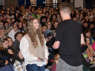 Bella Patton answers questions from Kevin Atlas’ presentation at Fannin County High School last Tuesday. Atlas drove home a message of self worth, overcoming life’s challenges, and the importance of looking out for each other. Atlas’ life included playing Division I college basketball despite having only one arm.